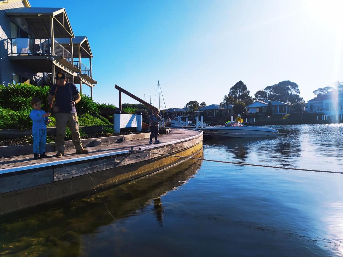Captains Cove 1St Floor Spa Luxury Apartments - Free Netflix Paynesville Buitenkant foto