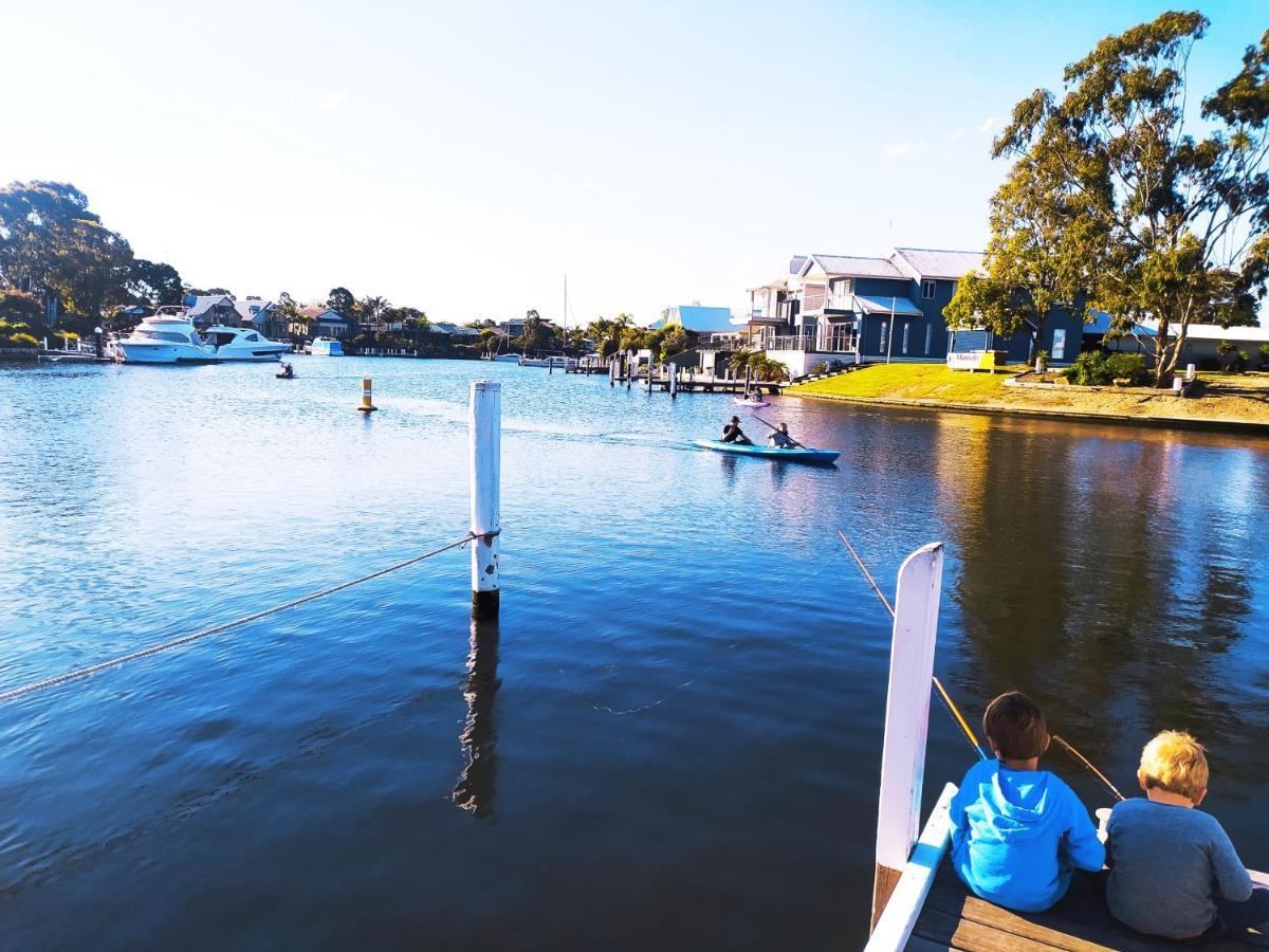 Captains Cove 1St Floor Spa Luxury Apartments - Free Netflix Paynesville Buitenkant foto